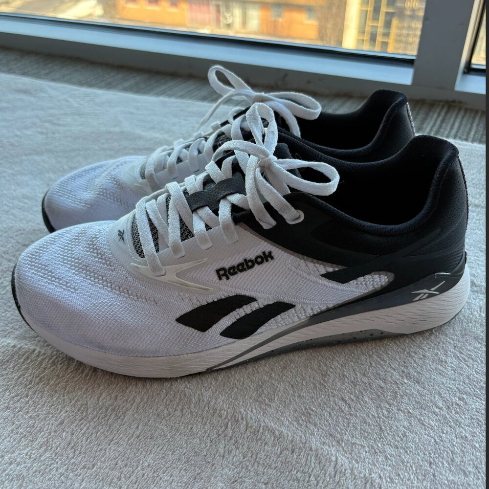 Reebok Nano X5 Training Shoe Women's Size 8 1/2 black/white